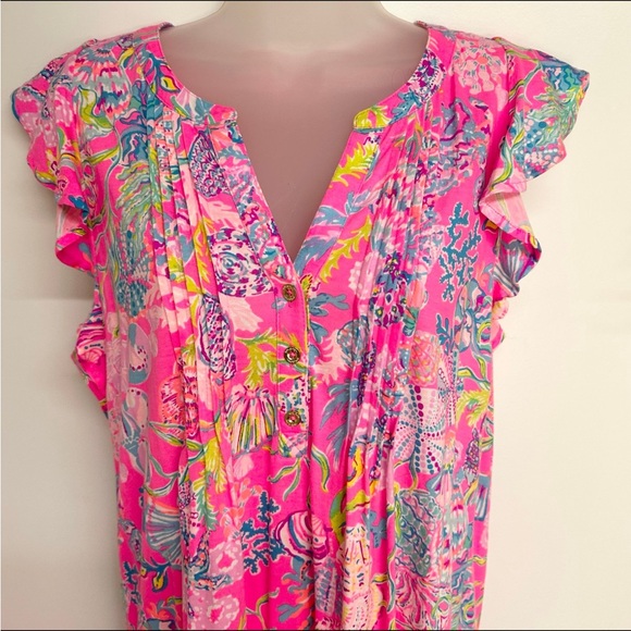 Lilly Pulitzer size medium, bright pink, flowy summer dress, worn once - Picture 2 of 5